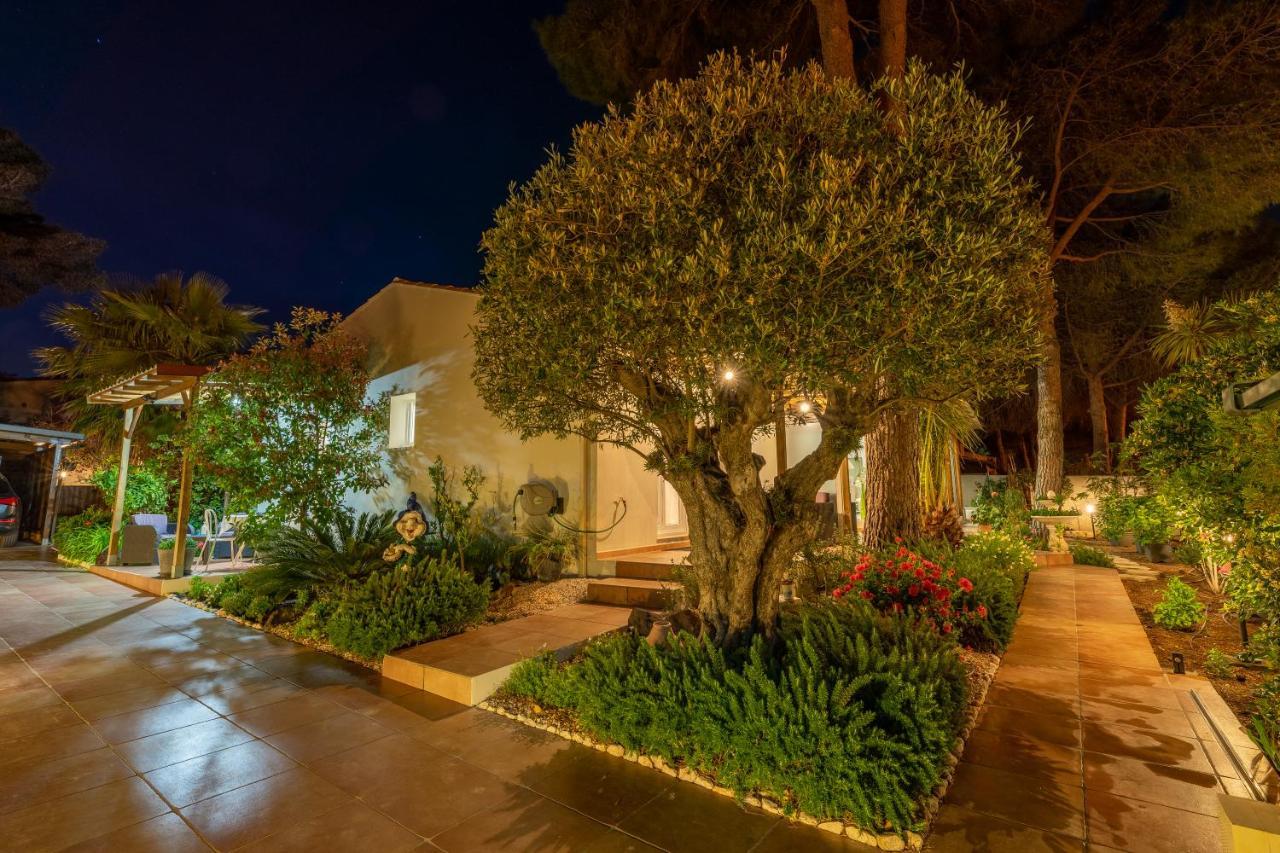 La Villa De L'Olivier Agde Εξωτερικό φωτογραφία